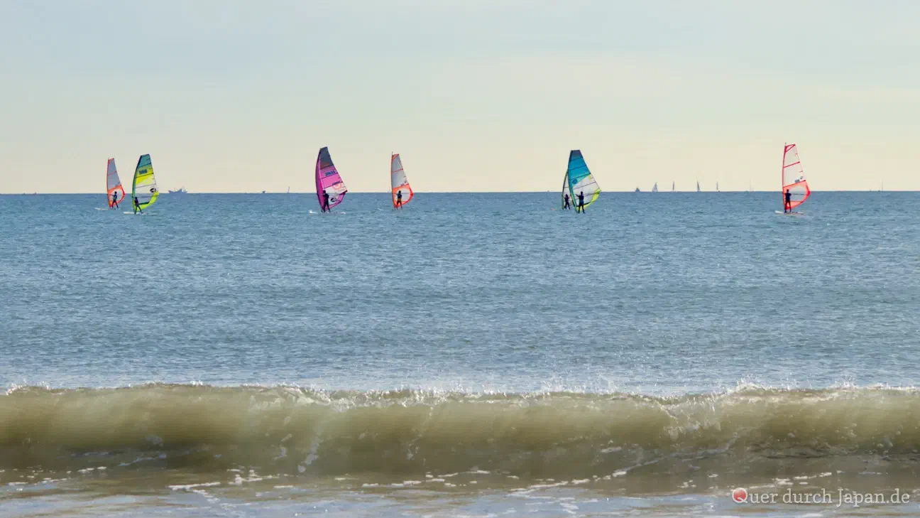 Windsurfer in Kamakura